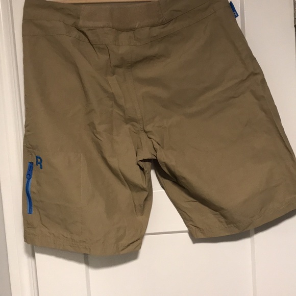 Reebok Shorts - Picture 2 of 2